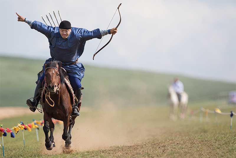 horse festival mongolia 